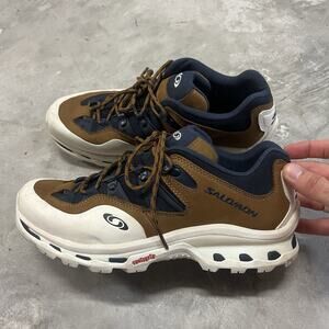 SALOMON Tan & Navy XT-QUEST 2 Sneakers Shoes Size Men’s 9.5 / Womens 10.5